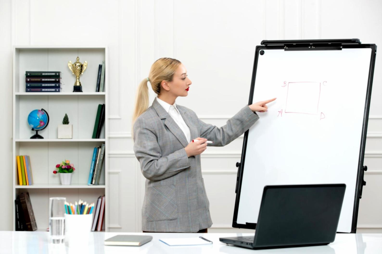 Finanzanalyse-Arbeitsplatz mit Dokumenten und Charts